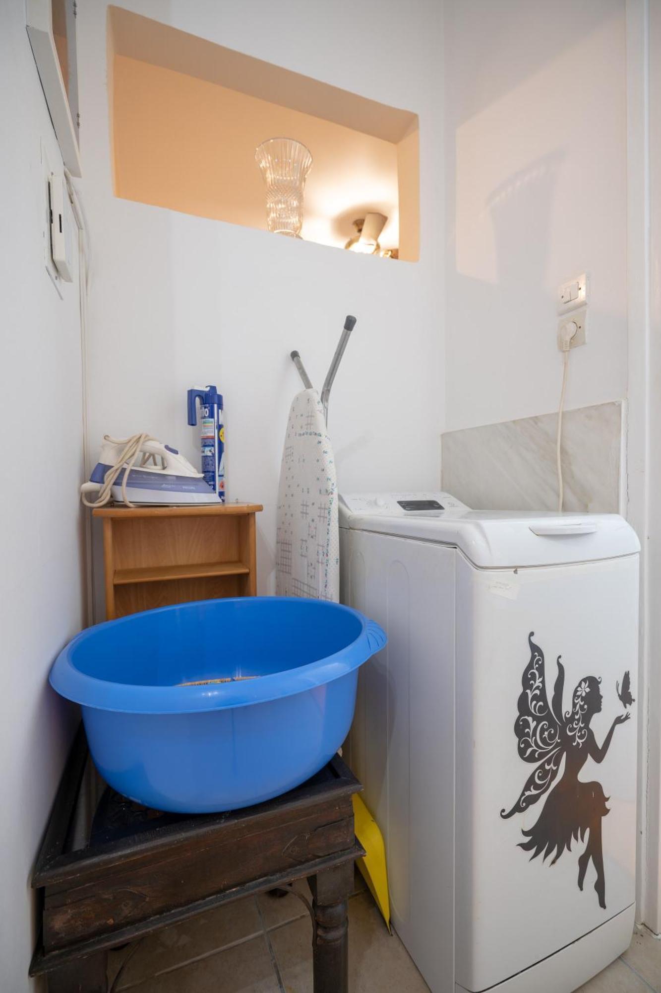 Cozy Ilisia 1 Bedroom By Mps Apartamento