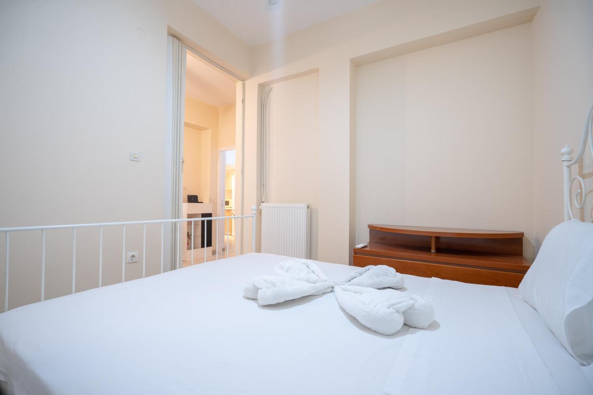 Cozy Ilisia 1 Bedroom By Mps * Atenas